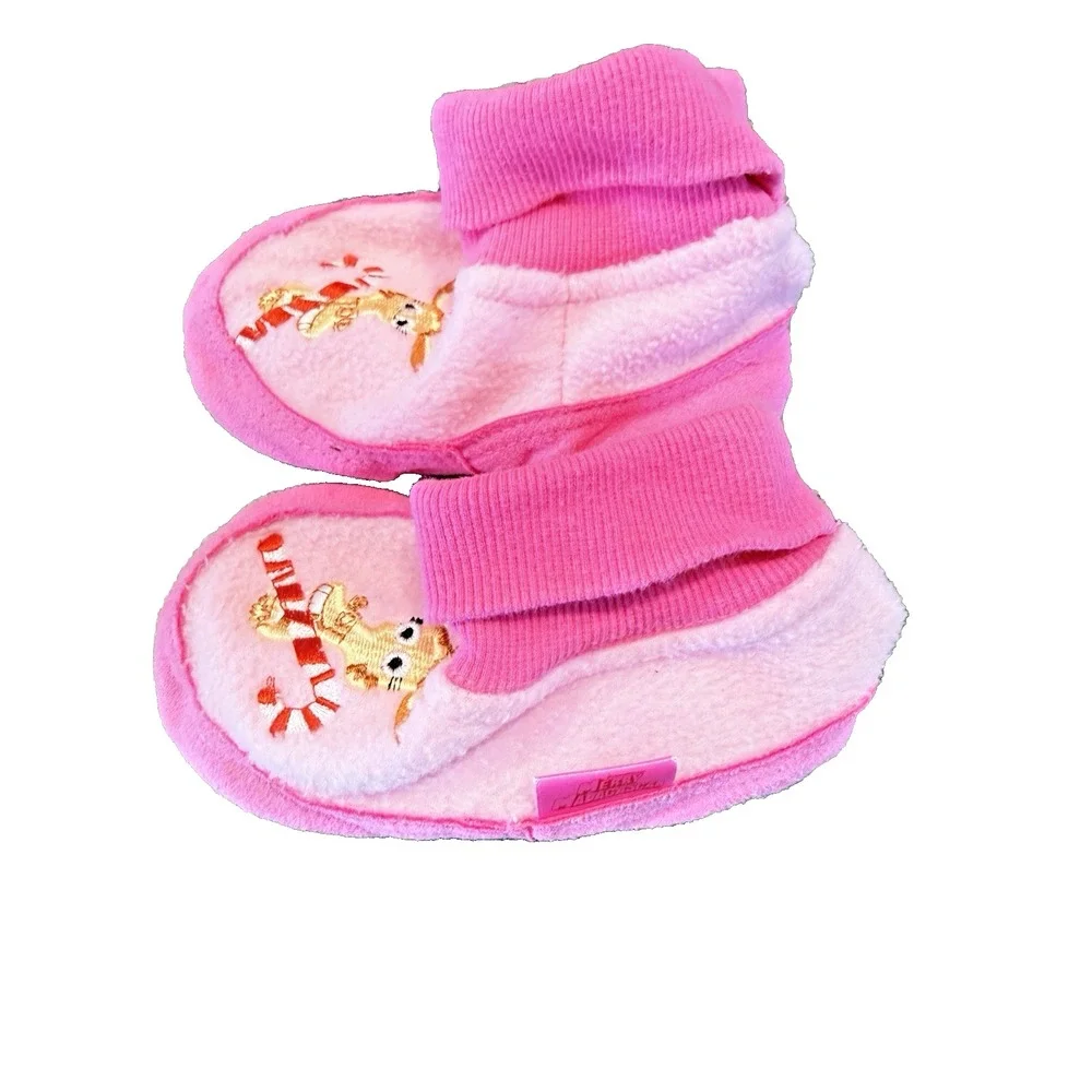 Merry Madagascar Y2K Baby 7- 8 Embroidered Giraffe Pink Fleece Slippers Booties